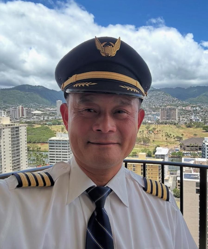 s, Flight operations manager